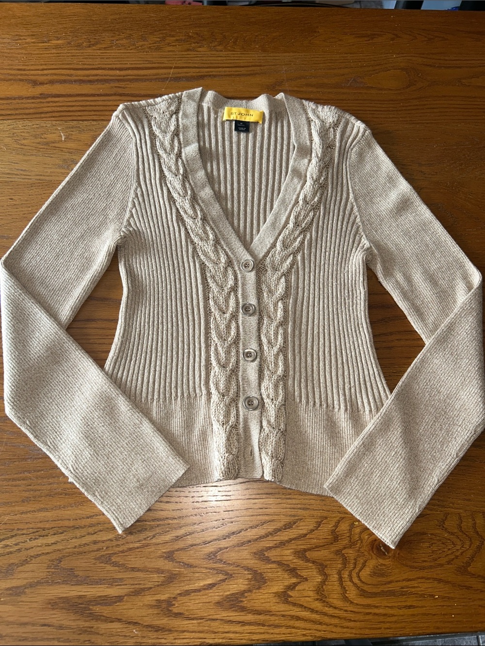 Flawless St John Cashmere Silk Wool Blend Med Cream Cable-Knit Button Sweater